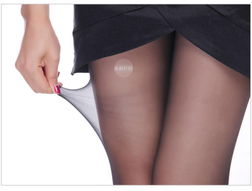 時(shí)尚堆堆襪 彩色蕾絲短襪的潮流魅力